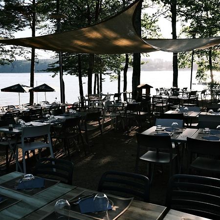Lodge Avec Spa Privatif - Foret Et Lac Liginiac 外观 照片