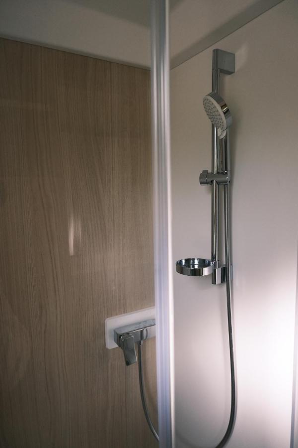 Lodge Avec Spa Privatif - Foret Et Lac Liginiac 外观 照片