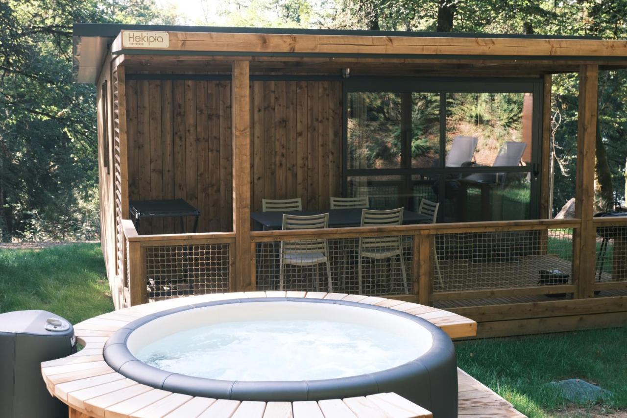 Lodge Avec Spa Privatif - Foret Et Lac Liginiac 外观 照片