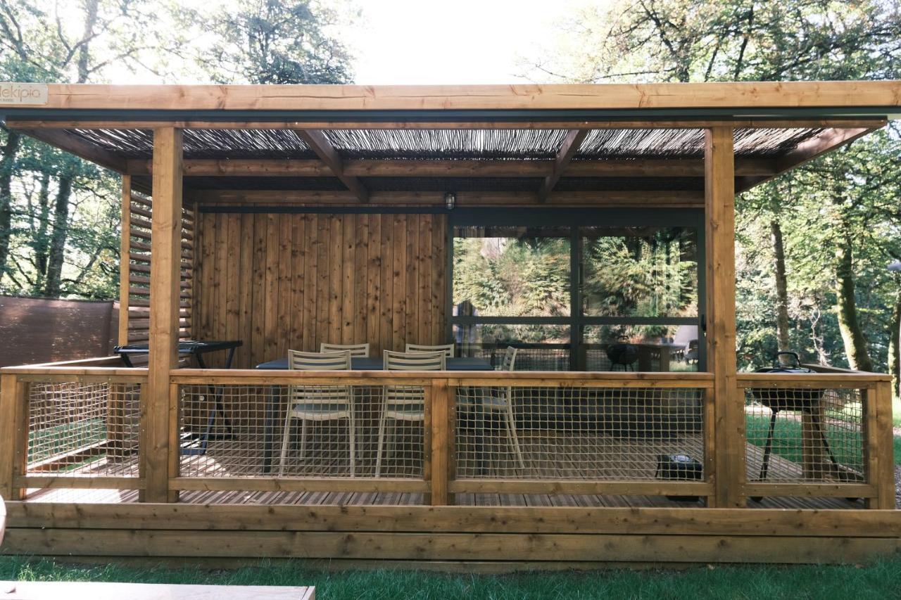 Lodge Avec Spa Privatif - Foret Et Lac Liginiac 外观 照片